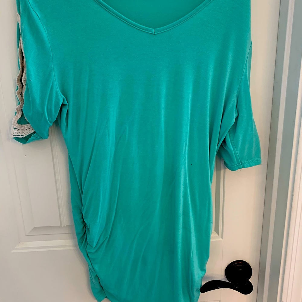 Maternity shirt